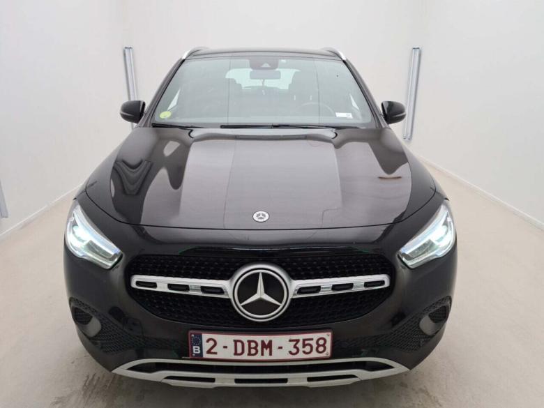 Mercedes GLA 180 d Aut. Widescreen LED CarPlay Navi 1/2 Sport-Leather KeylessStart Camera Klima PDC ... #2