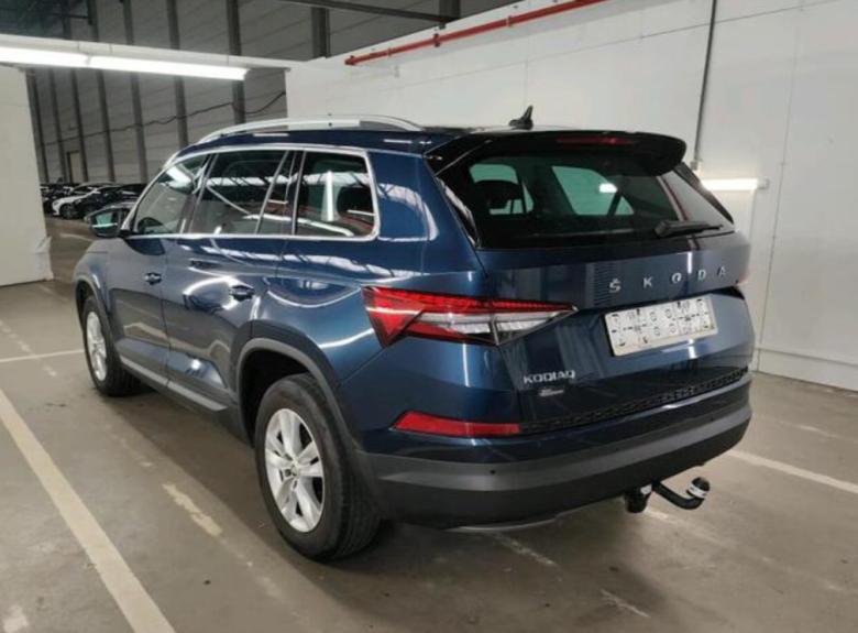Skoda Kodiaq 1.5 TSI 7PL Facelift LED CarPlay Navi Camera Klima PDC ... #4