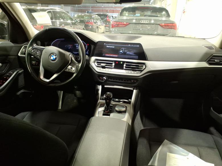 BMW 318 d Aut. LED LC-Pro CarPlay Navi Klima PDC ... #5