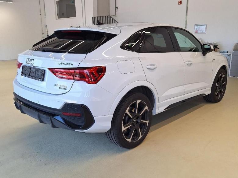 Audi Q3 Sportback 45 TFSI Quattro Aut. S-Line Black Pano Matrix-LED Virtual Navi Sport-Leather Camera Klima PDC ... #4