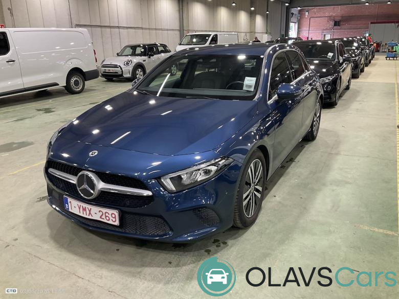 Mercedes A 180 i Progressive LED Widescreen Ambient CarPlay Navi Sport-Leather Klima PDC ...