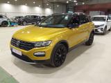 Volkswagen T-Roc 1.6 TDI Style Black Pano Virtual BeatsAudio Klima PDC ... #0