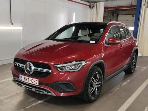Mercedes GLA 200 d Pano Progressive Aut. Widescreen Ambient LED Navi Sport-Leather Klima PDC ... #1