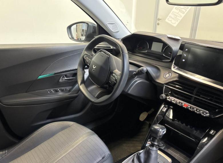 Peugeot 2008 1.5 BlueHDI Allure LED 1/2 Leather Navi Camera Klima PDC ... #3