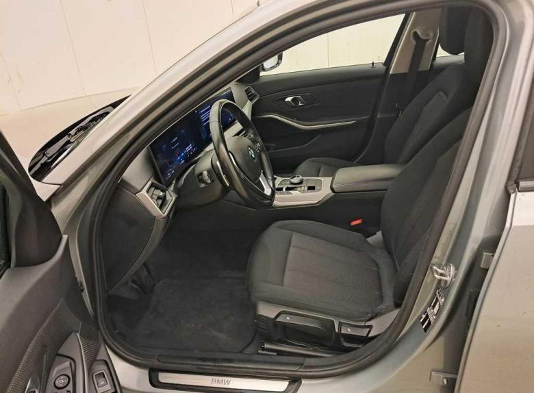 BMW 316 d Facelift Aut. LED-Xenon CarPlay Navi Klima PDC ... #4