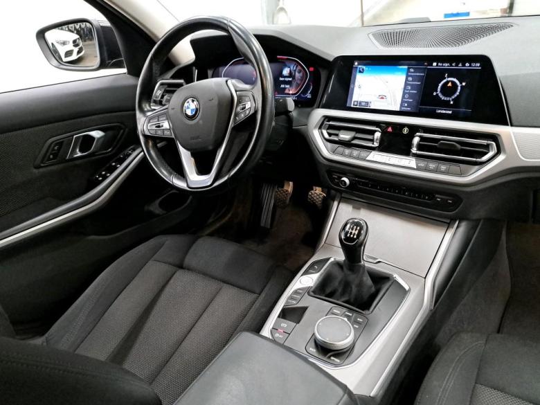 BMW 318 d LED LC-Pro CarPlay Navi Klima PDC ... #4