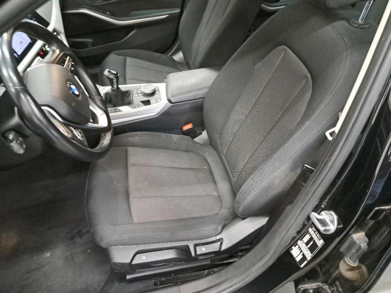 BMW 318 d LED LC-Pro CarPlay Navi Klima PDC ... #3