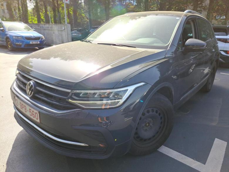 Volkswagen Tiguan 1.5 TSI Active Aut. LED CarPlay Navi Camera Klima PDC ... #1