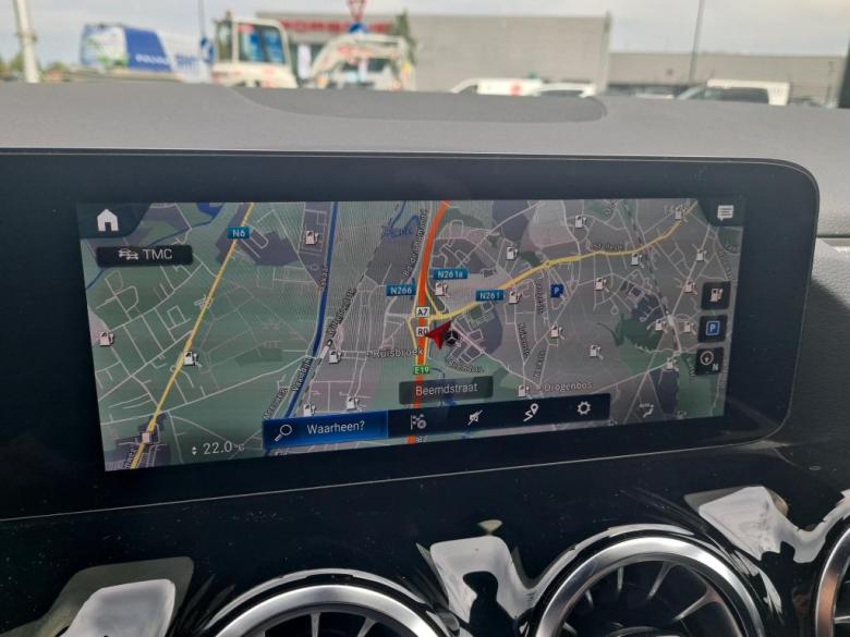Mercedes EQA 250 Aut. Luxury LED Widescreen Ambient CarPlay Navi 1/2 Sport-Leather Klima PDC ... #5