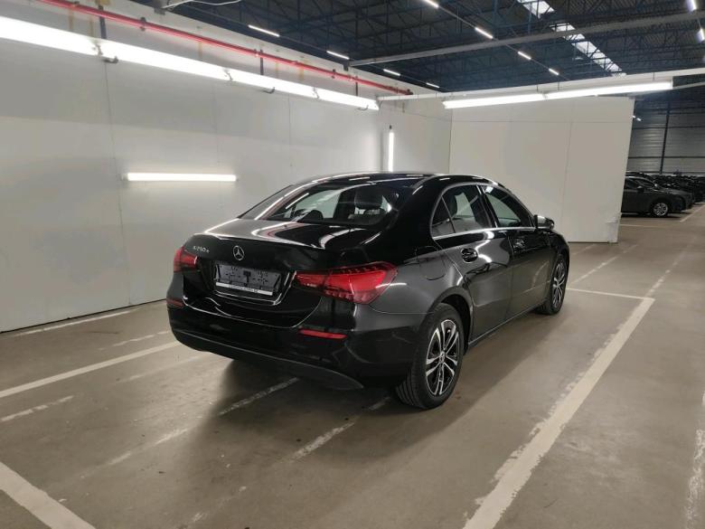 Mercedes A 250 e Facelift Aut. LED Navi CarPlay 1/2 Sport-Leather Klima PDC ... #3