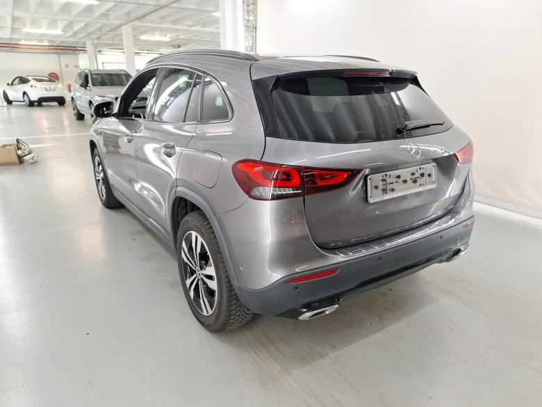 Mercedes GLA 180 d Progressive Aut. Widescreen LED Navi Sport-Leather Klima PDC ... #4