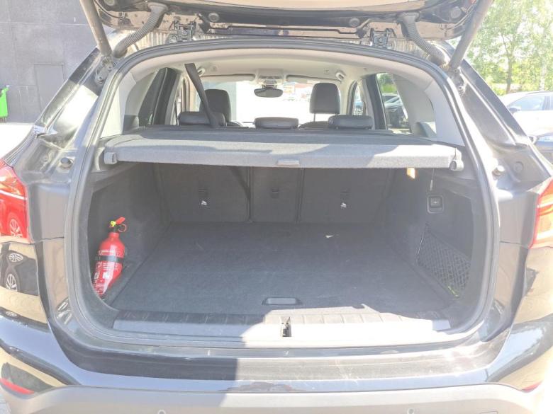 BMW X1 sDrive18i Navi Leather Klima PDC ... #6